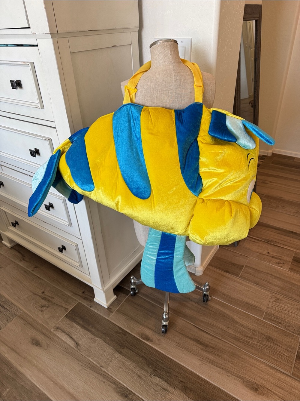 Disney Store Flounder Little Mermaid 3D stuffed Plush S costume
